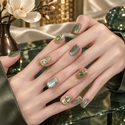 Nailoriah Vintage Gold Green Press-On Nails